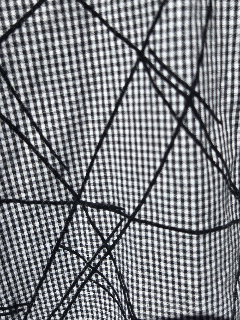 Beverly Hills Polo Club Black & White Abstract Line Dress Shirt - Picture 5 of 7